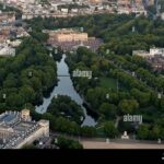Reserve Golf Time Buckingham Palace Vicinity
