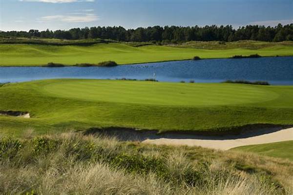 Renowned Weekend Golf Course Reviews