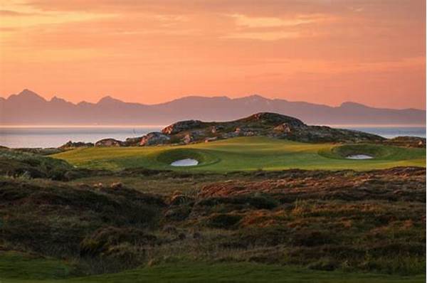 Upscale Winter Golf Experiences