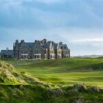 Sun-drenched International Golf Retreats