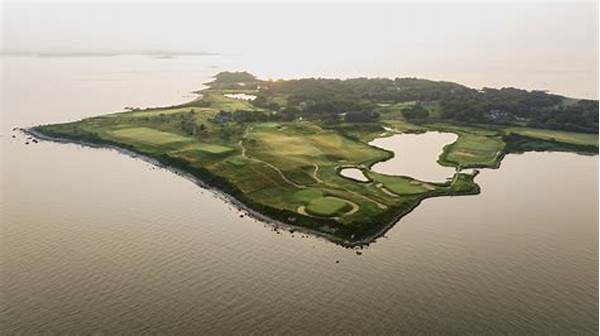 Exclusive Island Golf Retreats