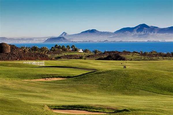 Golfing Retreats With Pet Amenities