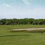 Mindfulness-focused Golf Vacation Experience